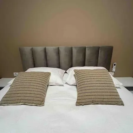 Travelexpress Market Apartment *